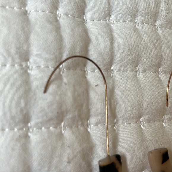 Turtle Shell Earrings - Picture 3 of 3